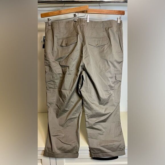 NWT - Lauren Ralph Lauren cargo pants size  20w - Picture 3 of 3